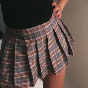 Super cute grey and orange plaid mini skirt